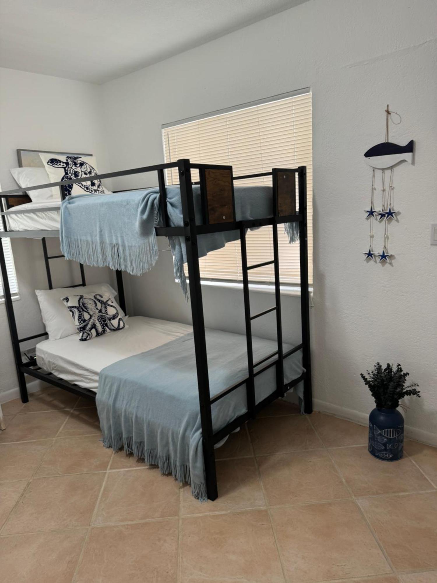 Hostel Beds & Sheets Fll Airport Dania Beach Dış mekan fotoğraf
